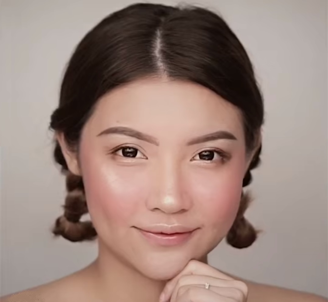 Rekomendasi Produk 'No-Makeup' Makeup Look Lidia Fang