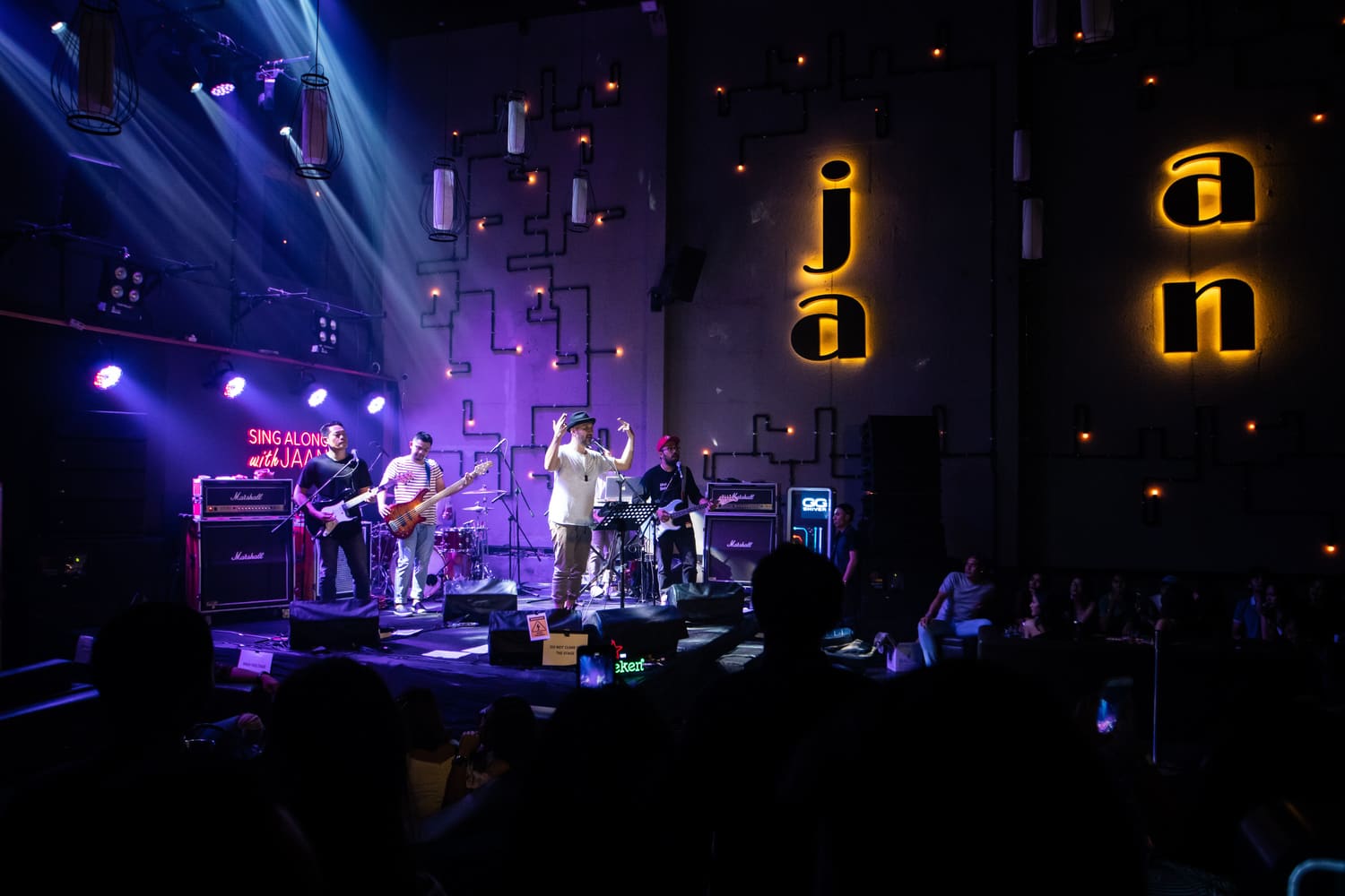 Restoran Ini Tawarkan Konsep LiveMusic Seru Tiap Hari