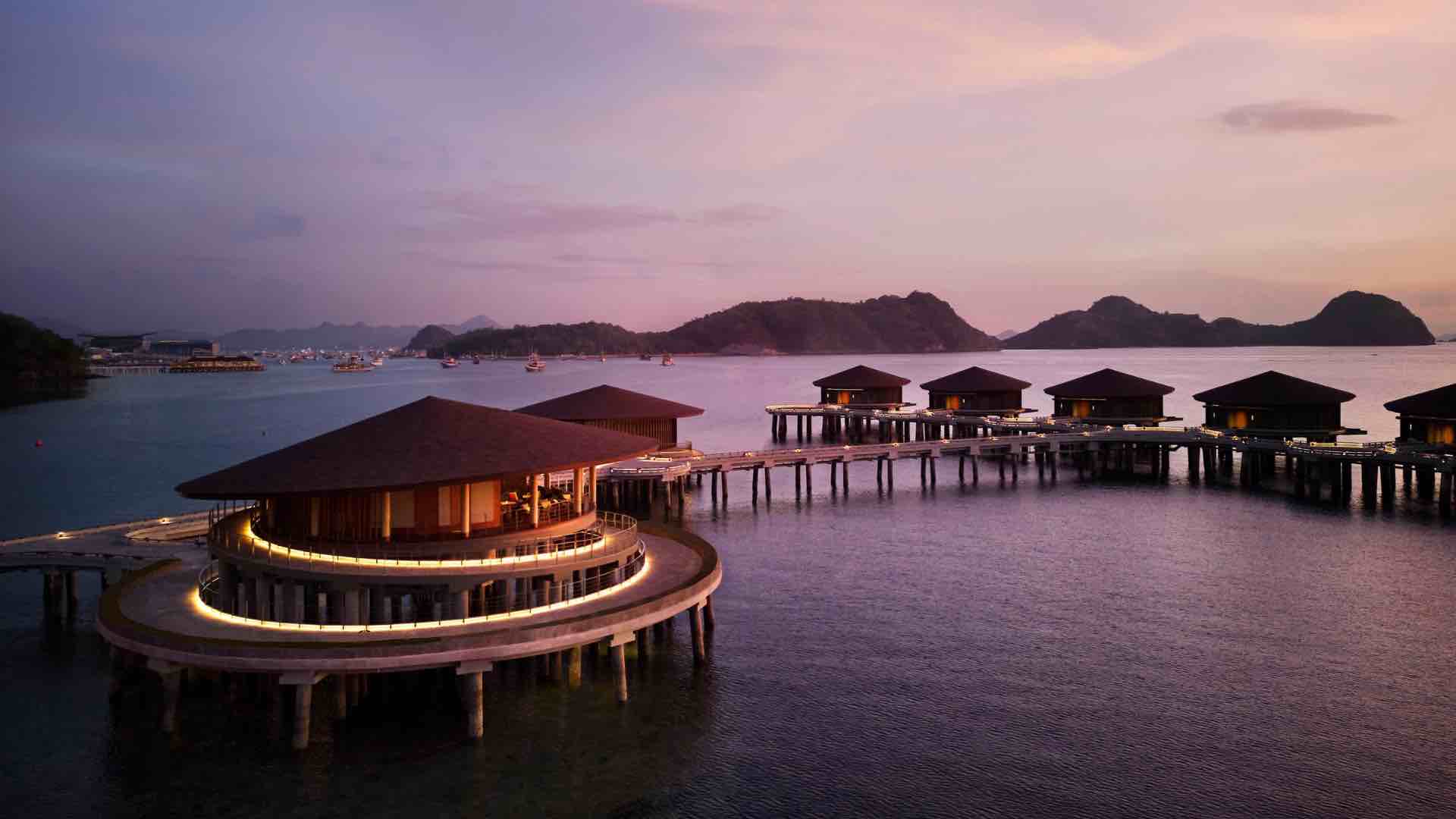 Liburan ke Labuan Bajo, Wajib ke MAIGA! Bar by TA’AKTANA!