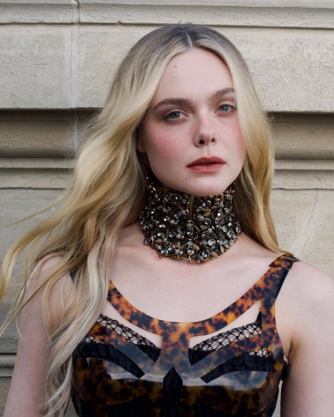 Elle Fanning Berperan Effie Trinket Muda di The Hunger Games
