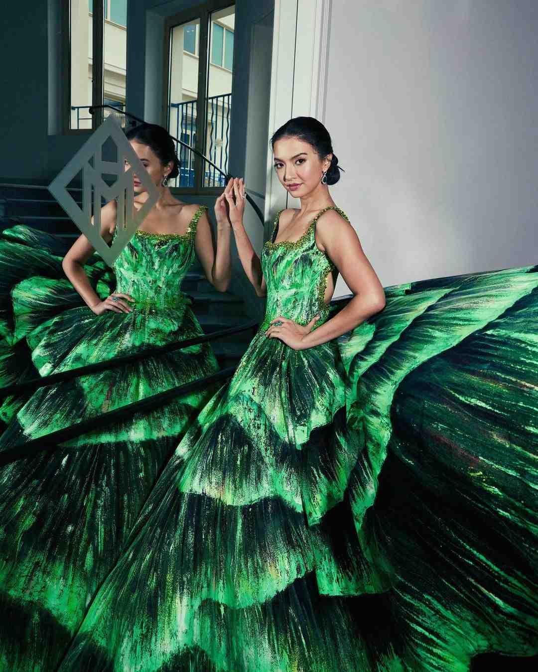 Pesona Raline Shah di Atas Karpet Merah dari Tahun ke Tahun