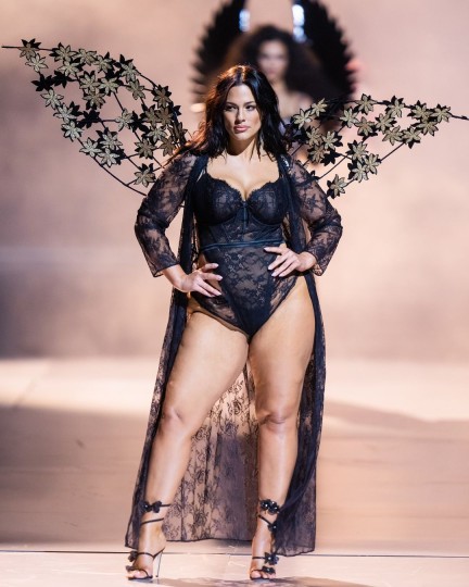 Ladies! Ini 4 Fakta Victoria’s Secret Fashion Show 2024