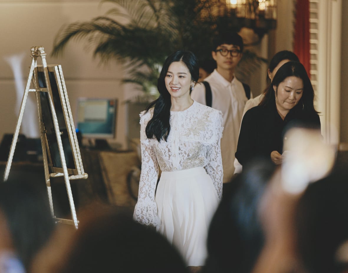 Song Hye-Kyo Hadiri Peluncuran Produk Anti Aging Baru
