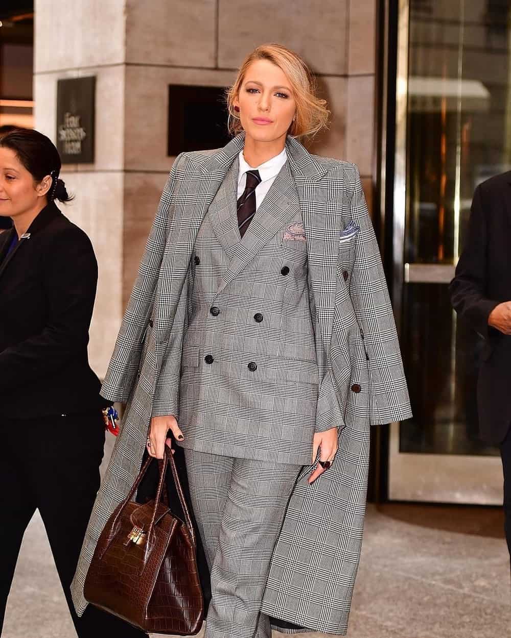 Spotted: Blake Lively Mengenakan Ralph Lauren