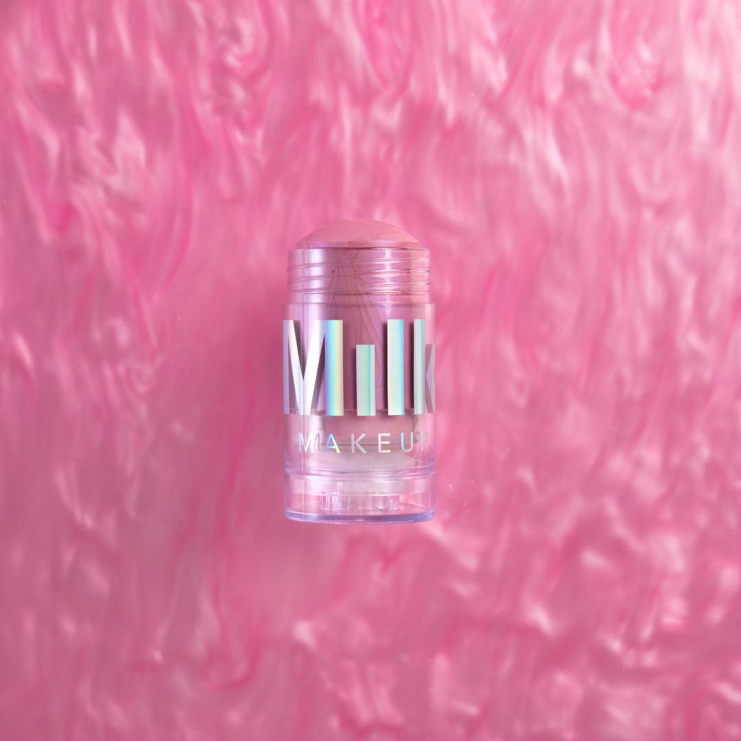 Stardust: Warna Baru Holographic Stick Dari Milk Makeup