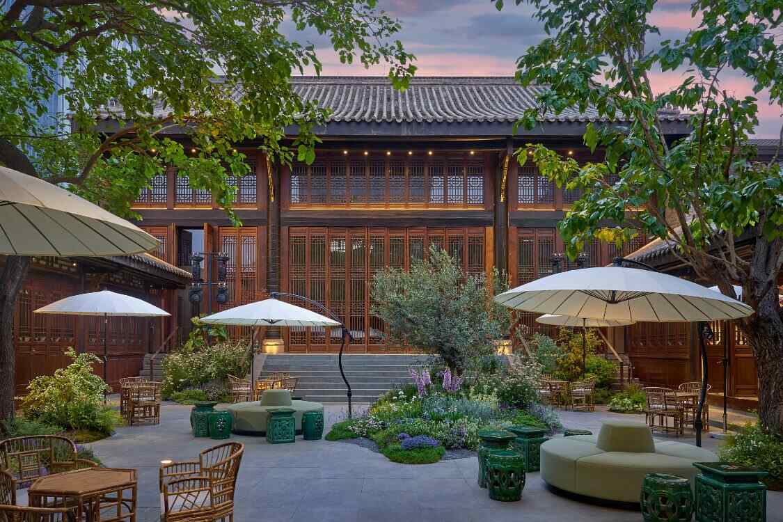 Resmi! The Hall by Louis Vuitton Raih Satu Michelin Star
