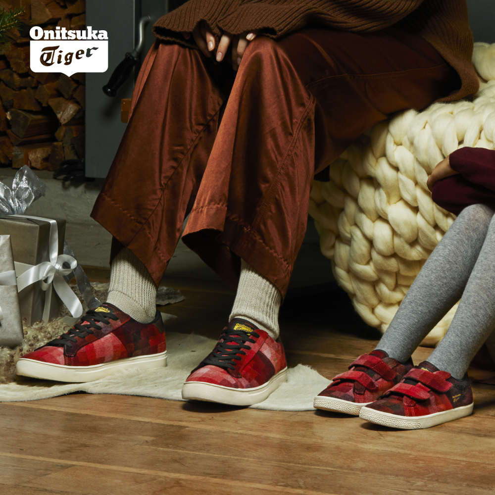 Tampil Kompak Sekeluarga Dengan 'Holiday Jammies Pack'