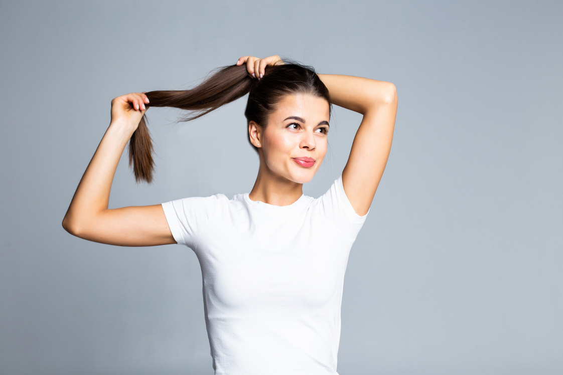 5 Gaya Ikat Rambut Yang Cocok Untuk ke Kantor