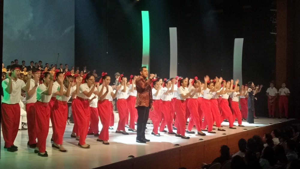 Tenggelam Dalam Irama Orkestra Nusantara