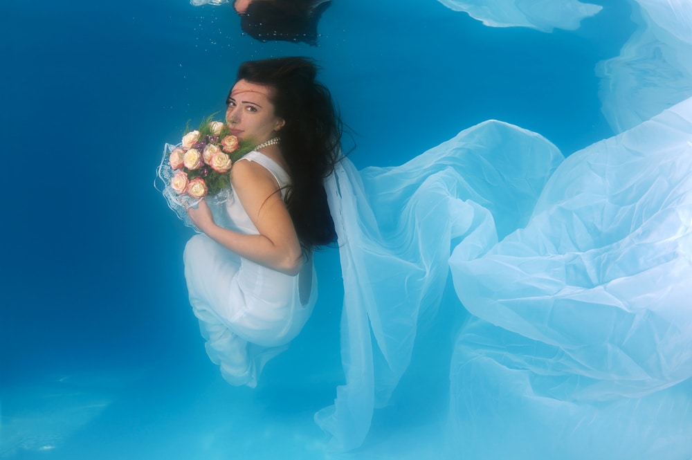 Tips Foto Pre-Wedding di Bawah Air