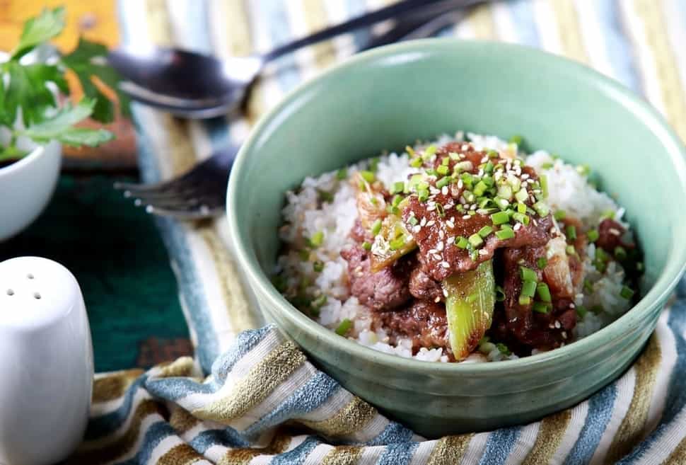 Trik Tetap Makan Nasi Putih Saat Diet Pengantin