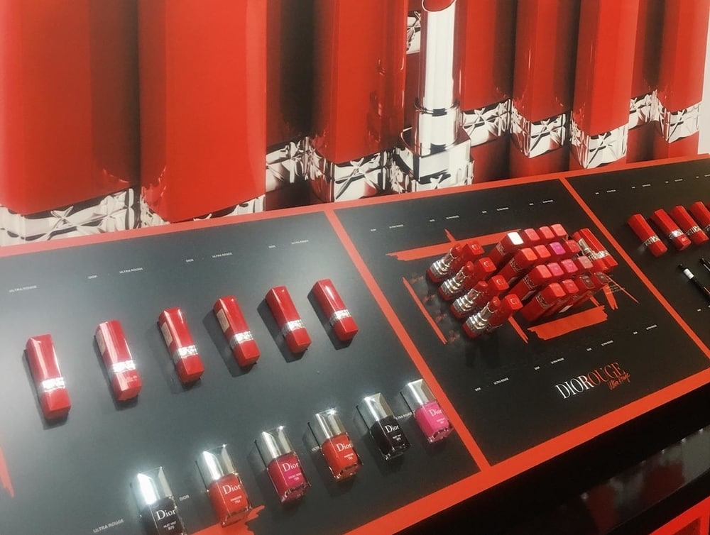 'Ultra Rouge', 4 Gradasi Lipstik Merah Terbaru Dior 