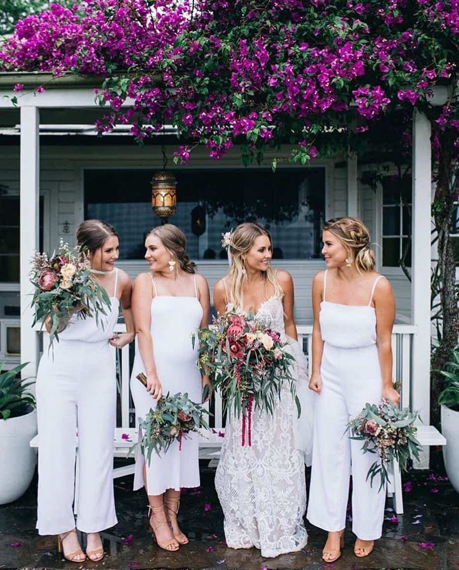 Yang Harus Dipertimbangkan Sebelum Memilih Bridesmaid