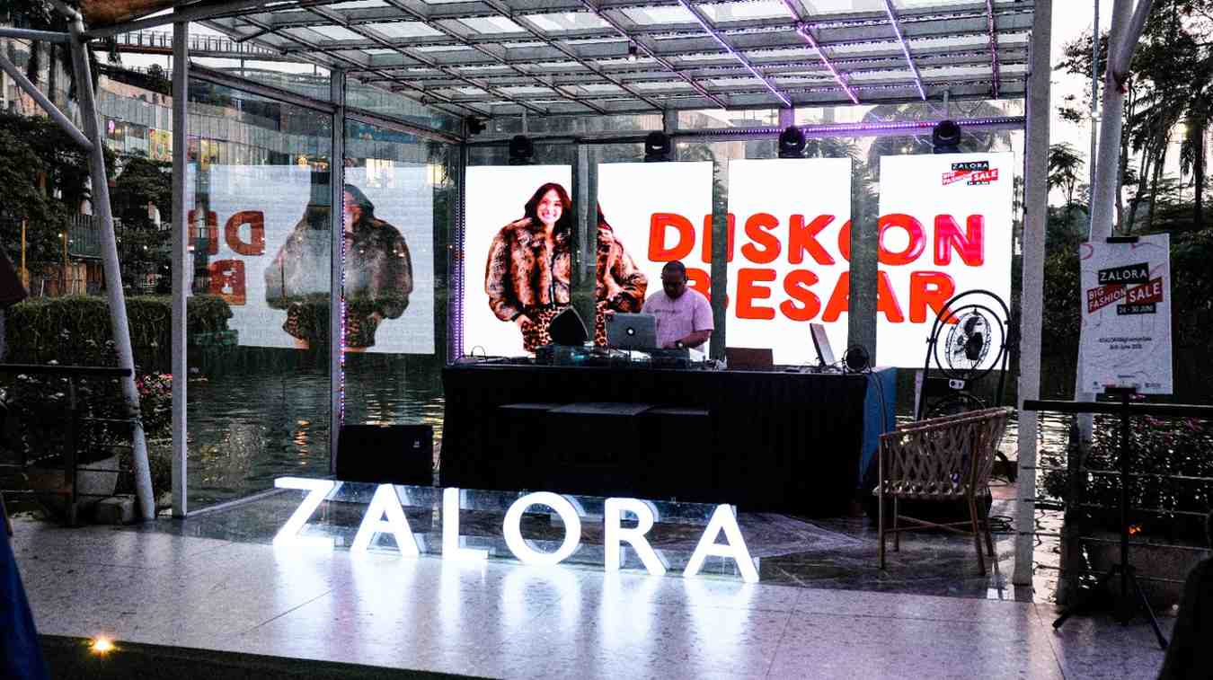 ZALORA Big Fashion Sale: Diskon Hingga 85%