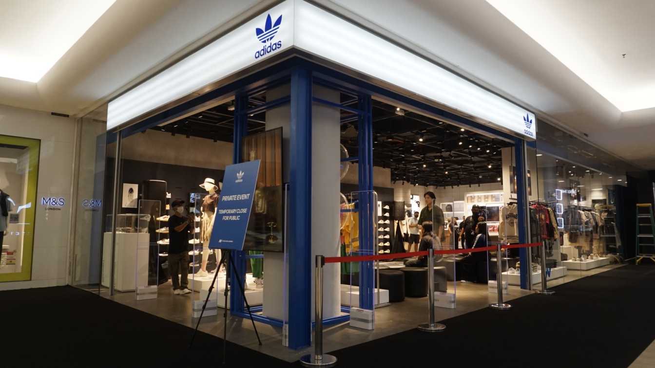 adidas Resmi Membuka Kembali di Plaza Indonesia 