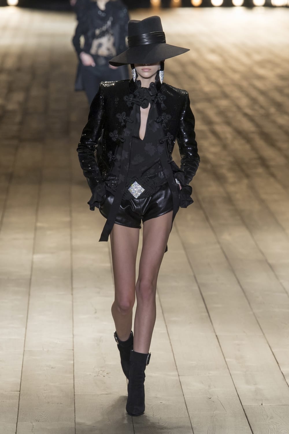 Koleksi Fall Winter 2018-2019 Saint Laurent
