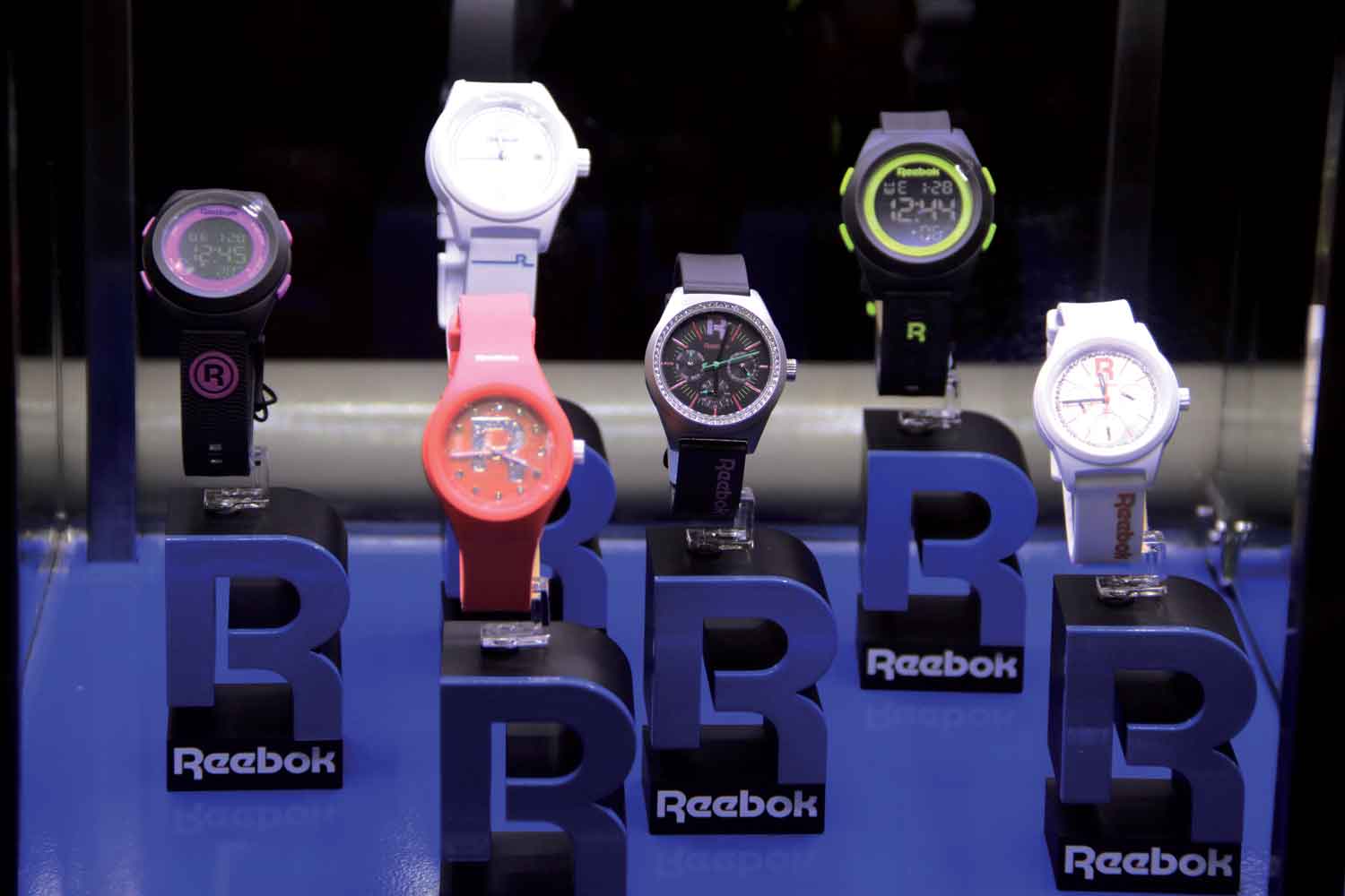 Trendi dengan Jam Tangan Reebok