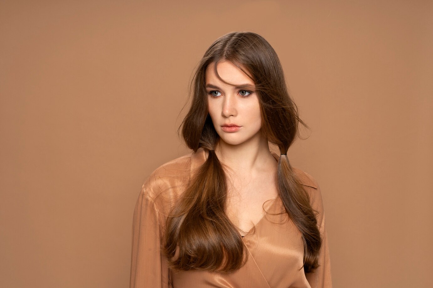 Balayage Ash Brown, Teknik Pewarnaan Rambut yang Populer!