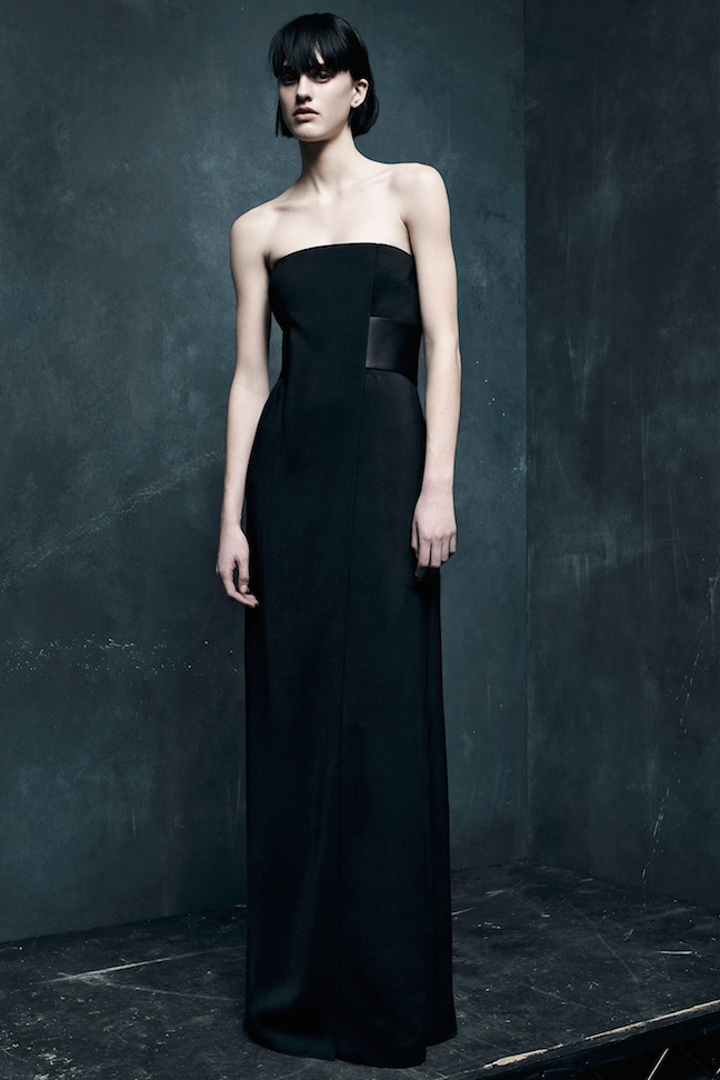 Evening Look Kembali Jadi Tren Pre-Fall 2015