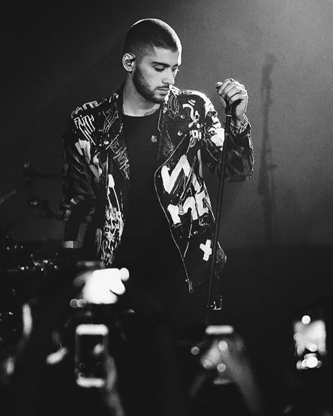 Ini alasan Zayn Malik Keluar dari One Direction