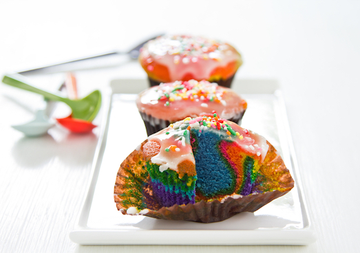 Cara Membuat Rainbow Cupcakes Imlek