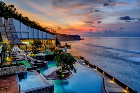 Atmosfir Romantis di Anantara Uluwatu