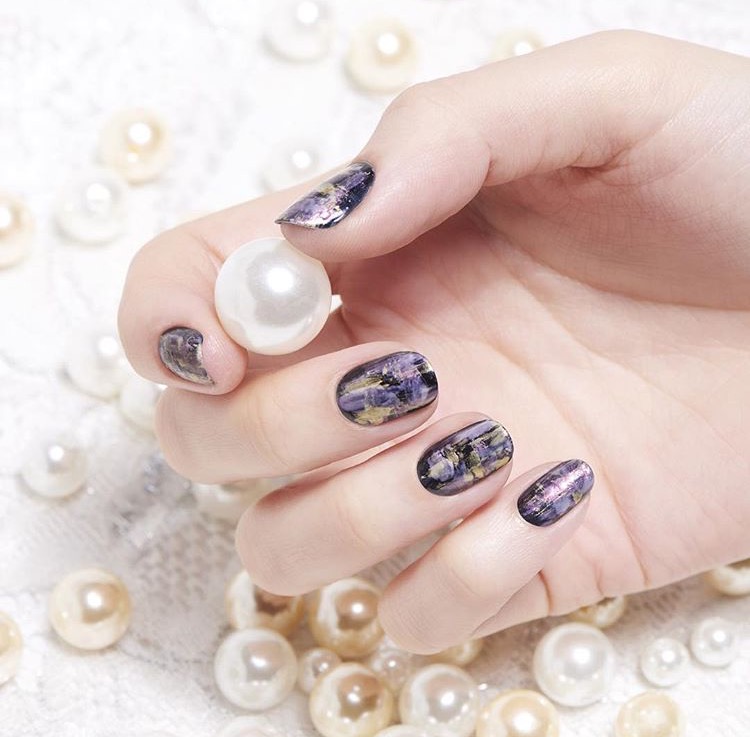 Tren Bridal Nail Art yang Wajib Disimak