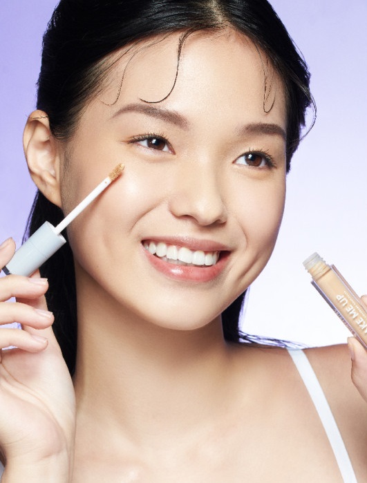 Jangan Keliru, Ini 4 Cara Memilih Concealer yang Tepat