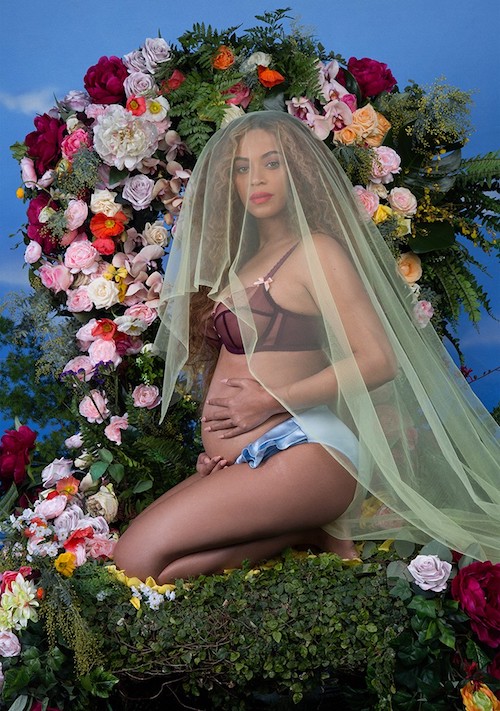 Beyonce Hamil Anak Kembar!