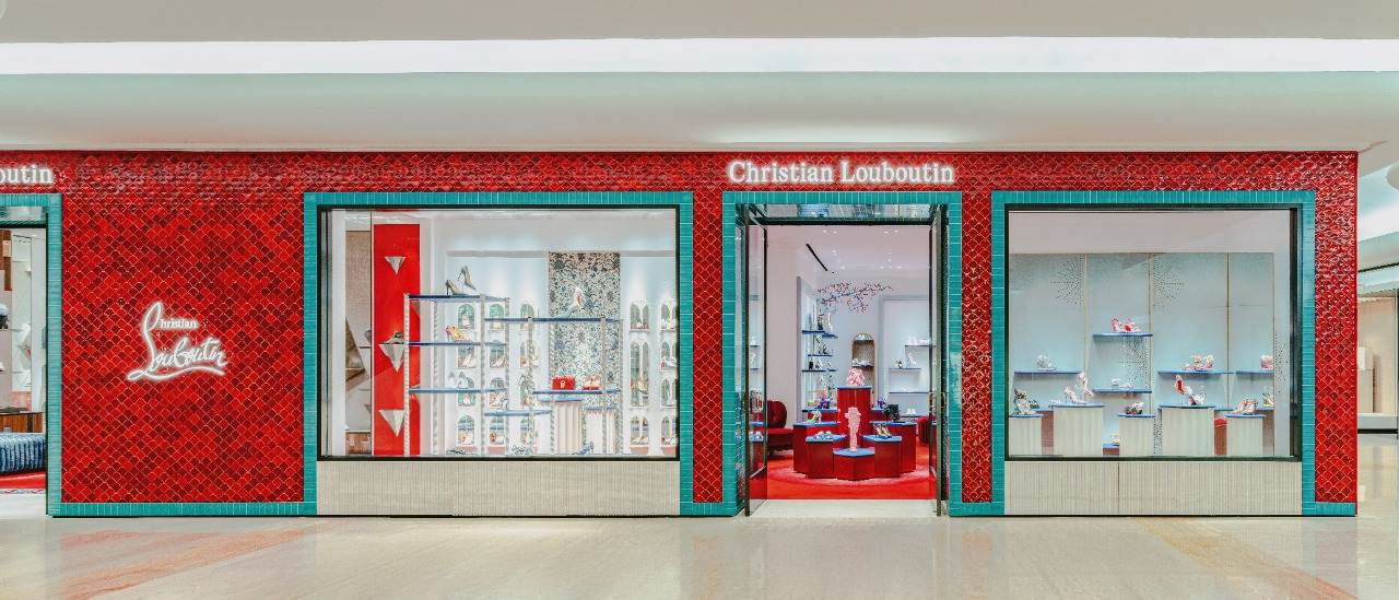 Lebih Elegan, Christian Louboutin Buka Di Plaza Indonesia