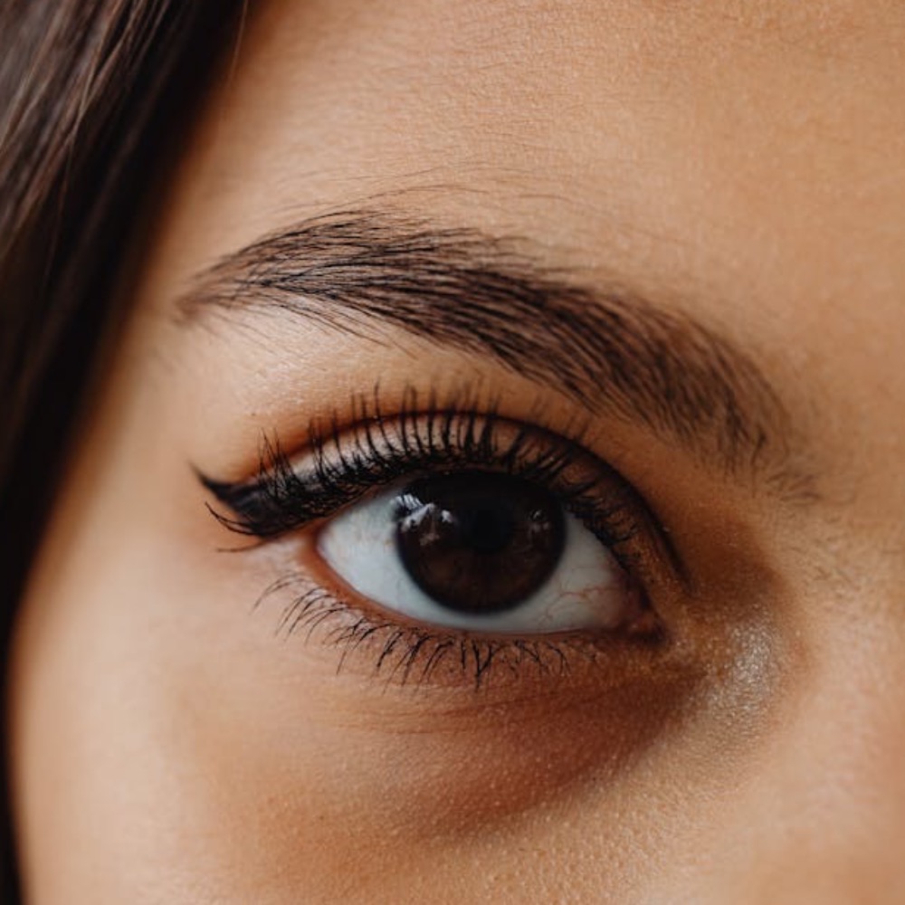 Cat Eyes! Ini 5 Rekomendasi Eyeliner Liquid Terbaik 