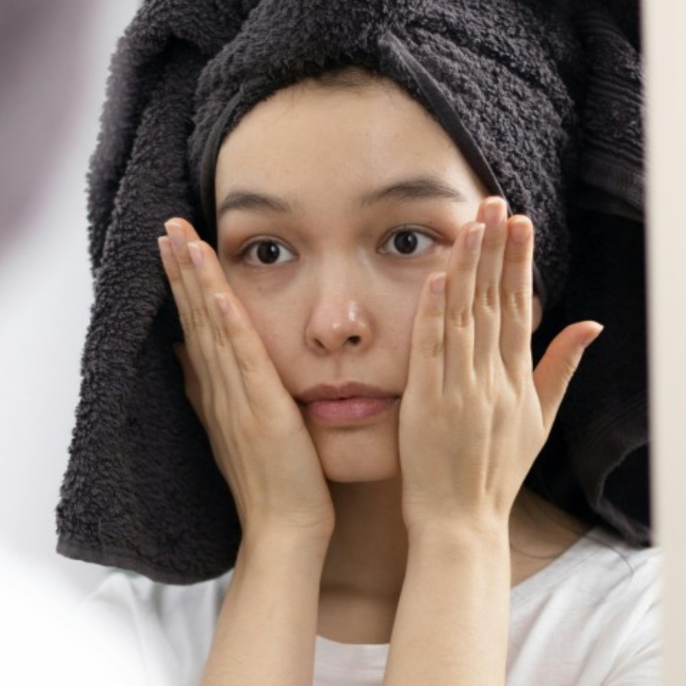 6 Cara Alami Mengencangkan Kulit Wajah dalam Satu Minggu