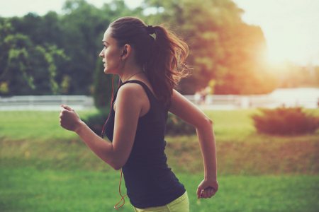 Ketahui Penyebab Nyeri Perut Setelah Jogging