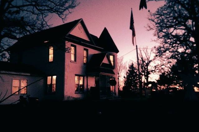 5 Penginapan AirBnB Berhantu yang Bisa Ditinggali