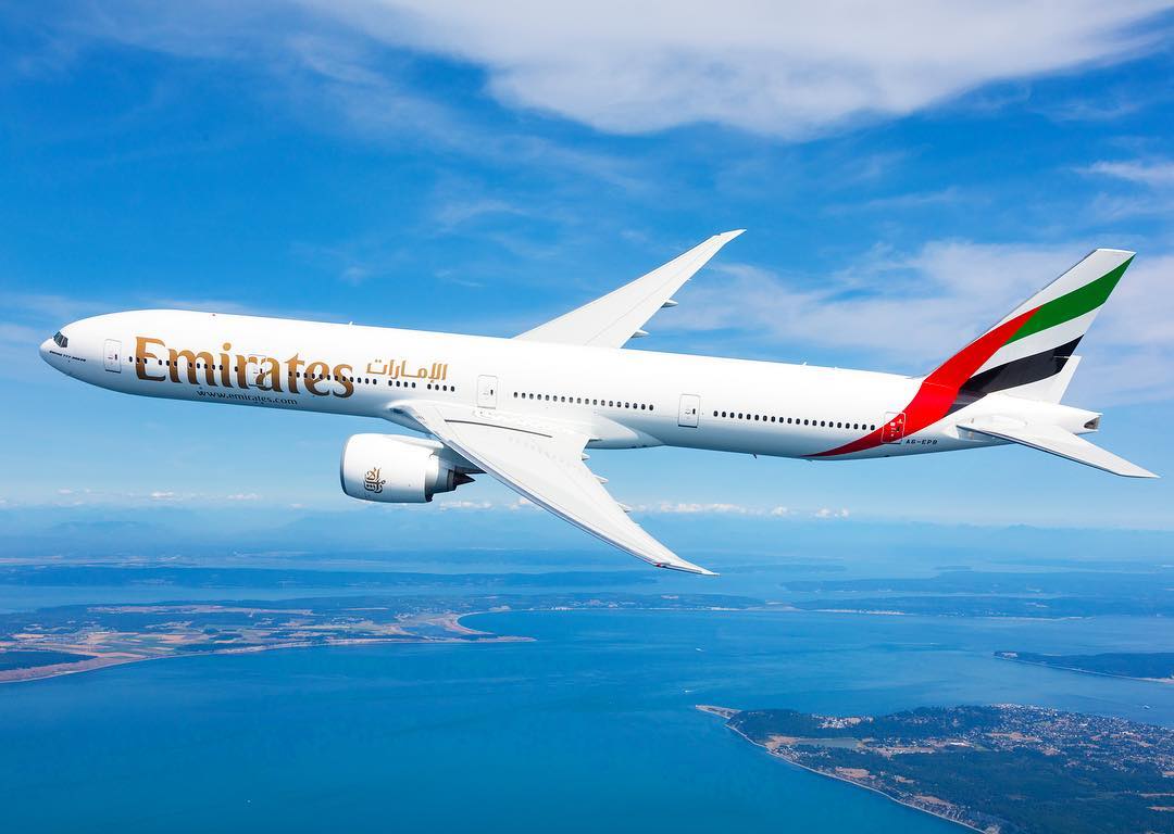 Perjalanan Cinta dengan Emirates Airlines