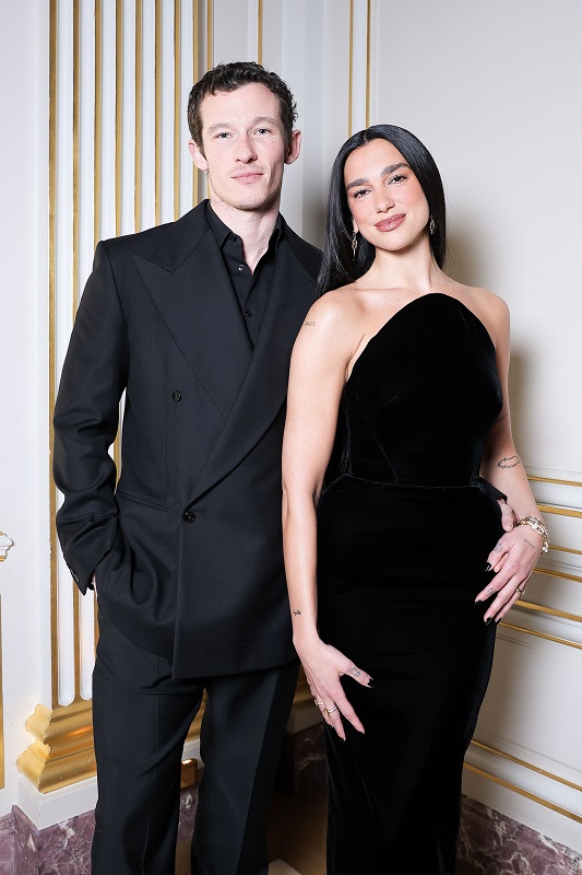 Couple Goals! Intip Gaya Kencan Dua Lipa dan Callum Turner