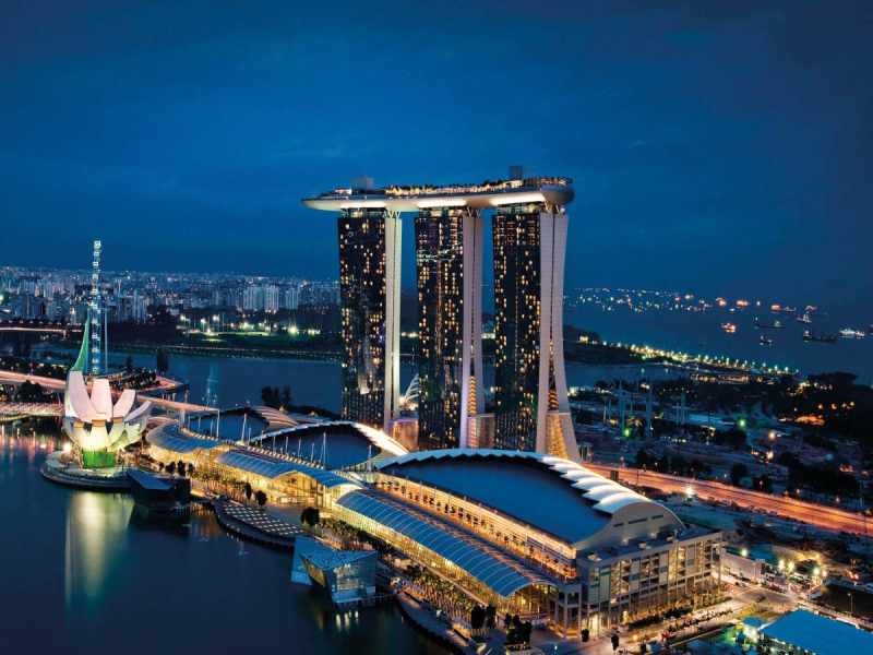 Rayakan Libur Natal dan Tahun Baru di Marina Bay Sands