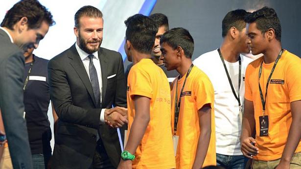 David Beckham Kunjungi Anak-Anak Berkebutuhan Khusus di Singapura