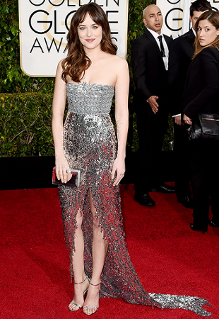 We love: Dakota Johnson Red Carpet Golden Globes 2015