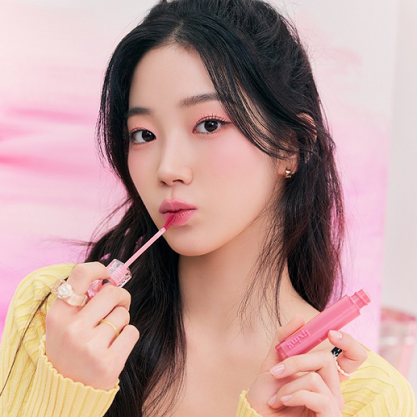 Ingin Bibir Glossy? Ini 7 Rekomendasi Lip Tint Tahan Lama