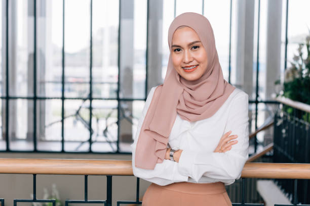 Intip Tutorial Hijab Segi Empat Yang Simple 