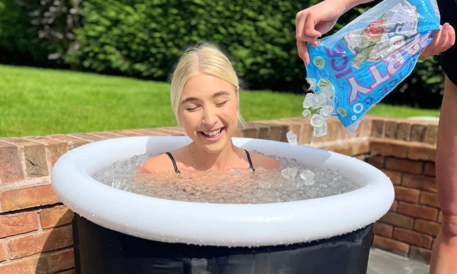 Kenali Manfaat Ice Bath, Berendam Air Es Untuk Tubuh