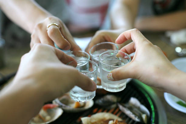 Ini 7 Minuman Khas Korea Selatan Yang Wajib Kamu Tahu!