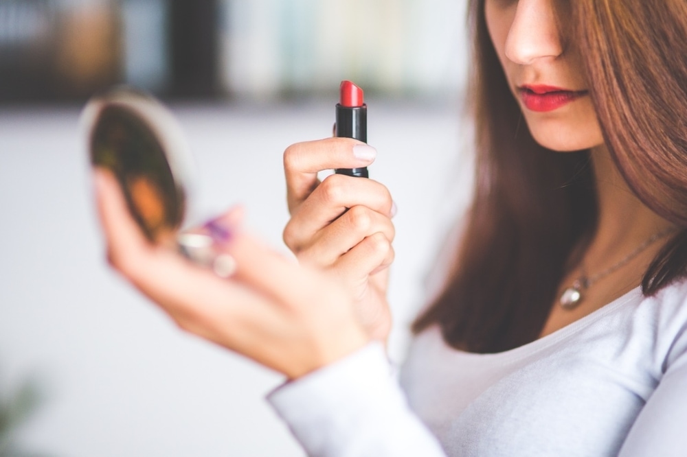 Inspirasi 'Makeup Simple' dan Cantik di Hari Raya Idul Fitri