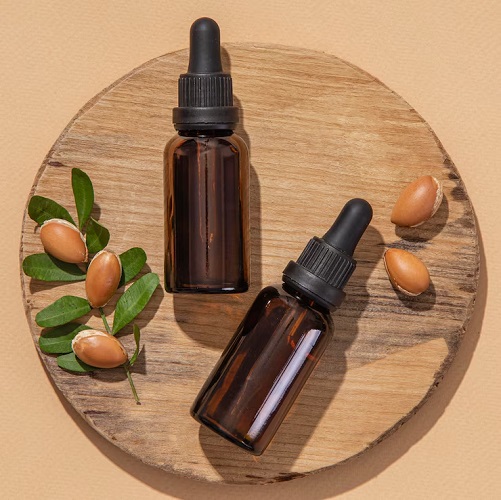 Awet Muda! Ini 4 Manfaat Argan Oil Untuk Kulit Wajah
