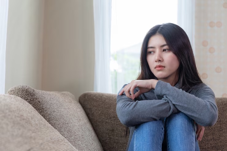 4 Tanda Kamu Sendiri Yang Patahkan Hatimu, Jangan Biarkan!