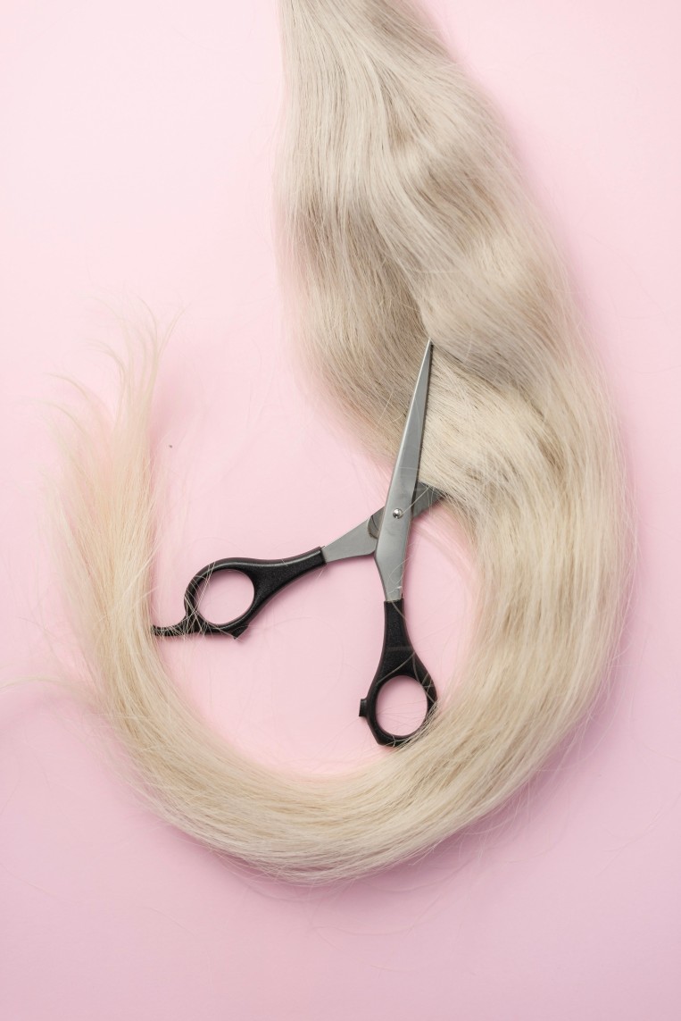 6 Tips Memanjangkan Rambut Secara Alami, Yuk Coba di Rumah!
