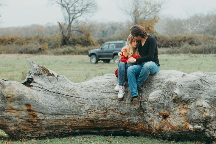 Hopeless Romantic? Yuk, Kenali 7 Ciri-Cirinya 