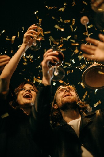 7 Tips Kencan Romantis untuk Malam Tahun Baru