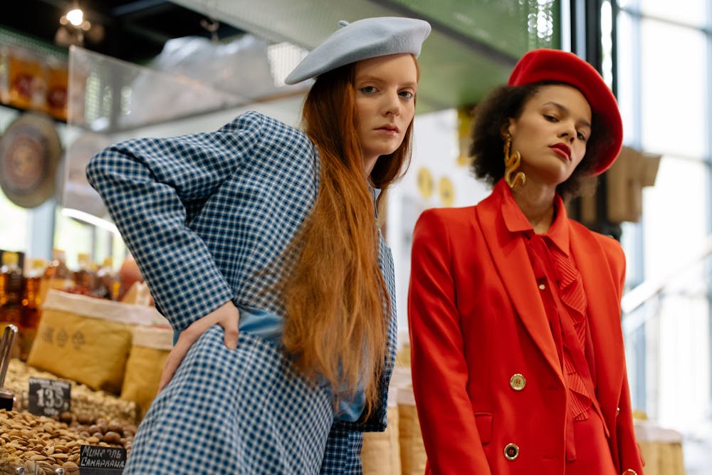 7 Tips Memilih Blazer Wanita Agar Tampil Lebih Percaya Diri